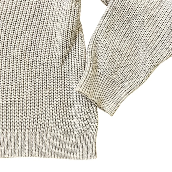 Lulu's Light Gray scoop V-Neck Sweater cotton blend ribbed hem size small - Picture 6 of 10